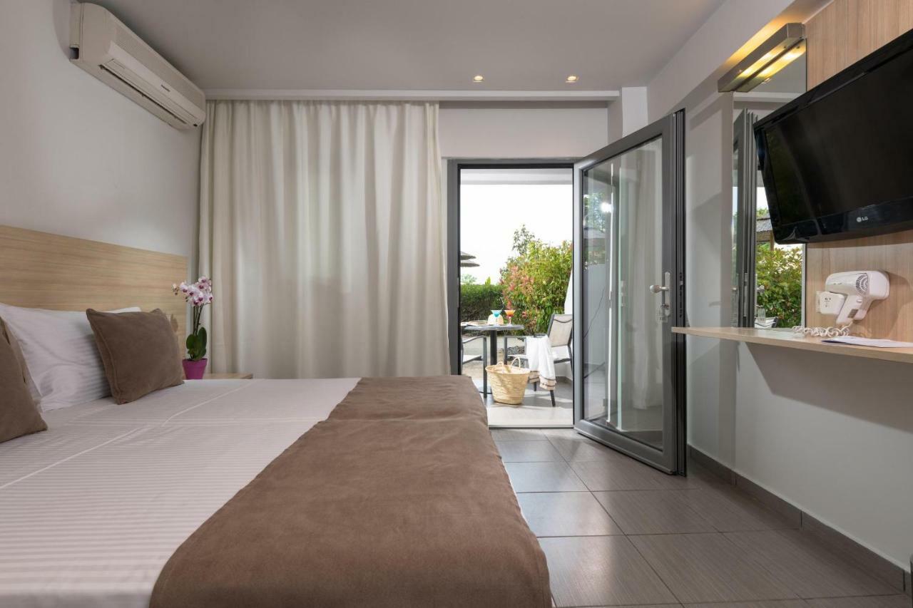 Princess Golden Beach Hotel Chrysi Ammoudia Exterior foto